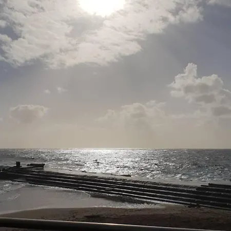 Διαμέρισμα Cozy Ocean Views