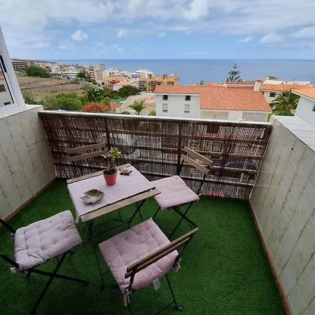Cozy Ocean Views Bajamar (La Laguna)